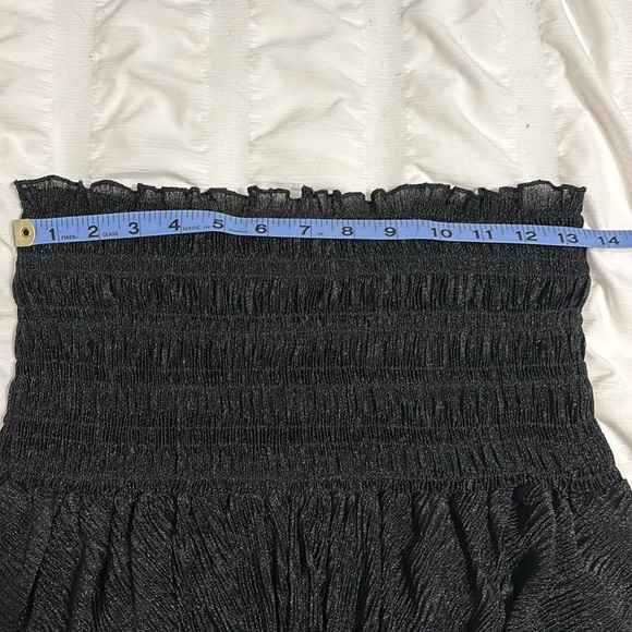 Glam skort, black shimmer- size large - Picture 4 of 5